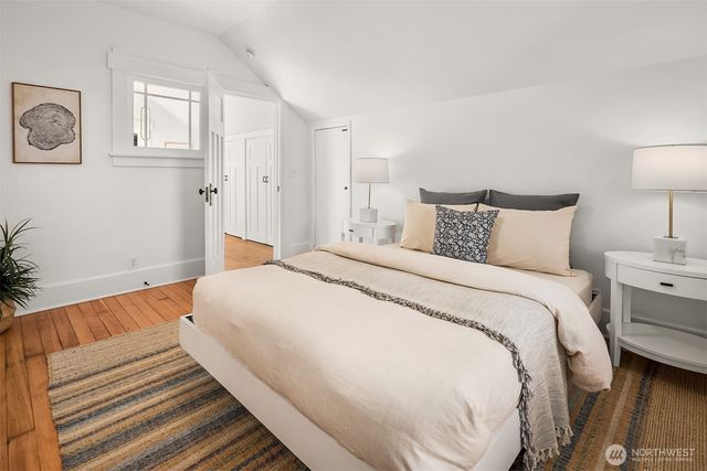 932 29th Avenue, Seattle, WA 98122