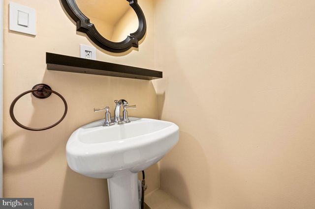 130 W RITNER ST, Philadelphia, PA 19148