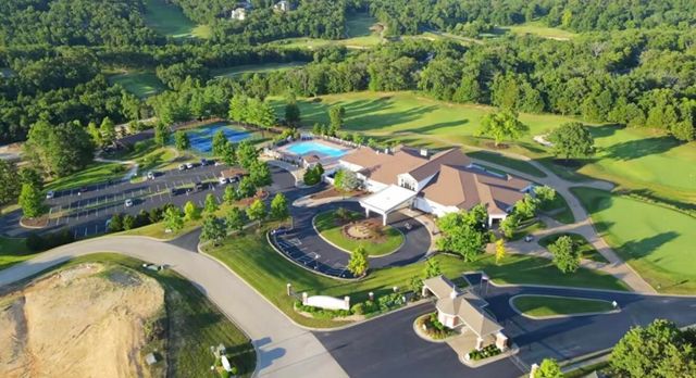 158 Shinnecock Hills Drive, Branson, MO 65616