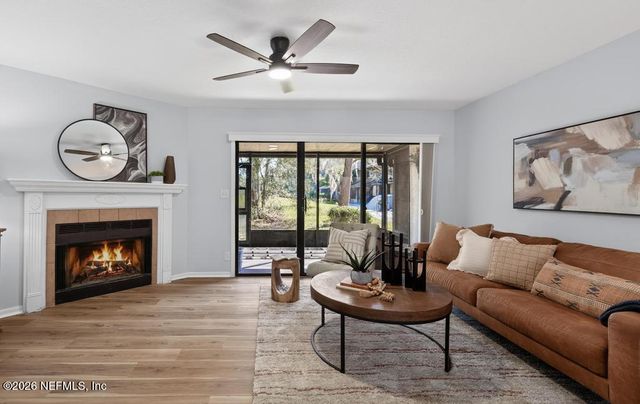 7701 BAYMEADOWS Circle W 1093, Jacksonville, FL 32256