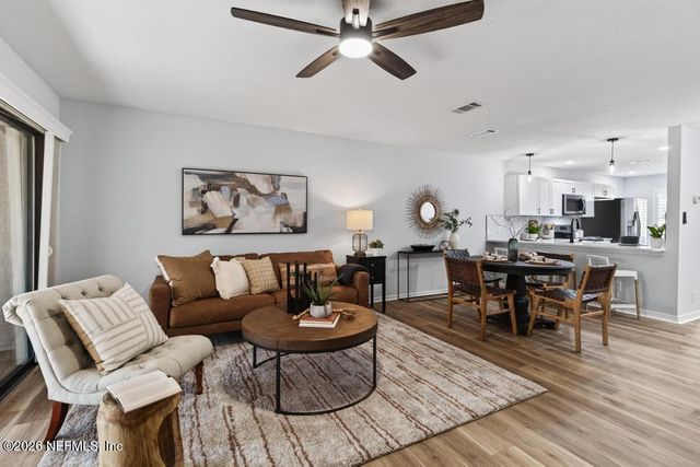 7701 BAYMEADOWS Circle W 1093, Jacksonville, FL 32256