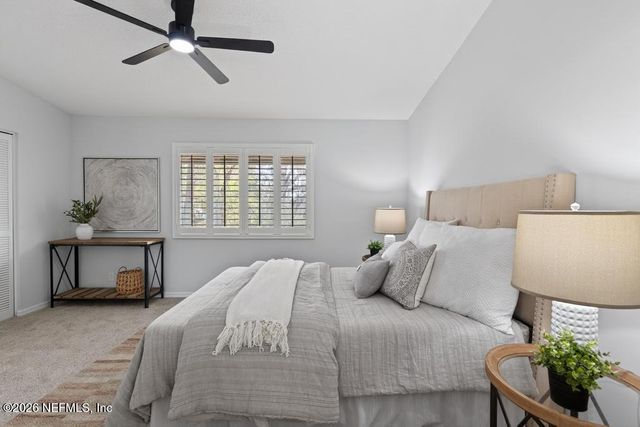 7701 BAYMEADOWS Circle W 1093, Jacksonville, FL 32256