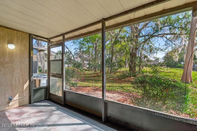 7701 BAYMEADOWS Circle W 1093, Jacksonville, FL 32256