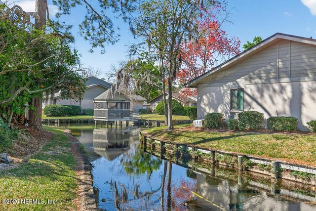 7701 BAYMEADOWS Circle W 1093, Jacksonville, FL 32256