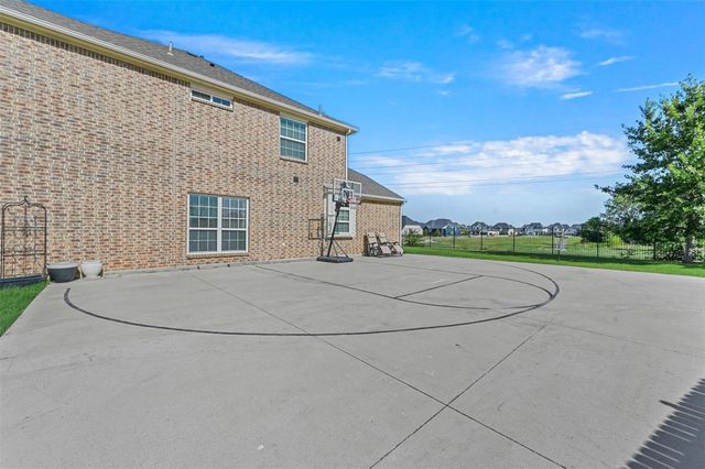 13811 Sorano Drive, Frisco, TX 75035