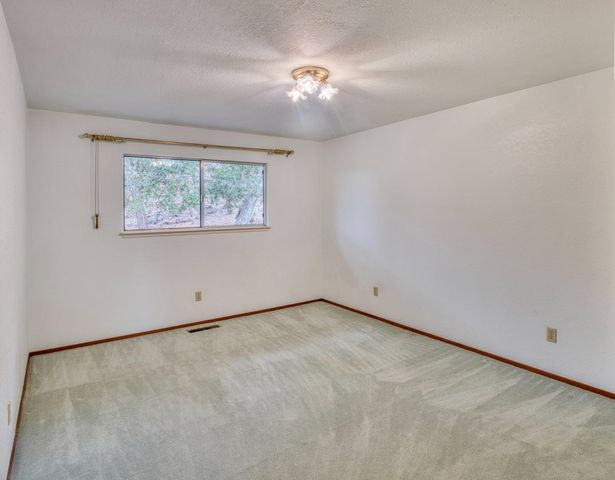 15 Pinehill Way, Monterey, CA 93940