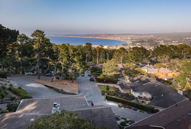 15 Pinehill Way, Monterey, CA 93940