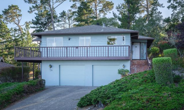 15 Pinehill Way, Monterey, CA 93940