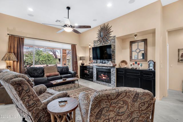 2639 E Sawyer Road, Green Valley, AZ 85614