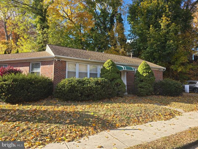 5201 BELLA VISTA RD, Drexel Hill, PA 19026