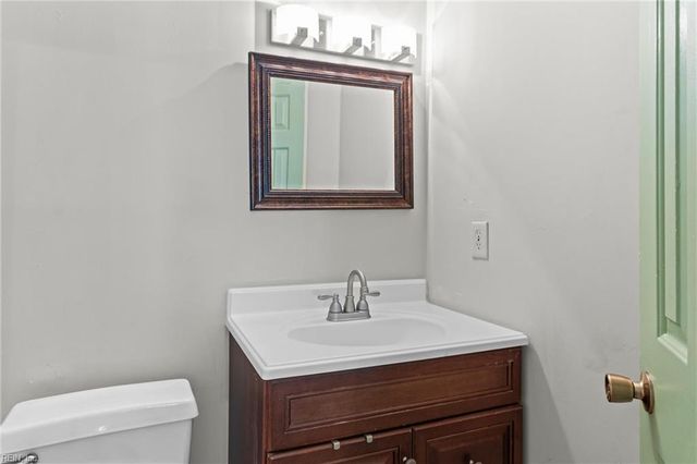 1243 Damyien ARCH, Chesapeake, VA 23320