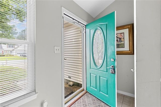 1243 Damyien ARCH, Chesapeake, VA 23320
