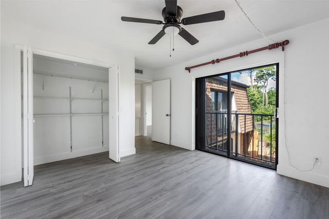 471 Kirk Road D, West Palm Beach, FL 33406