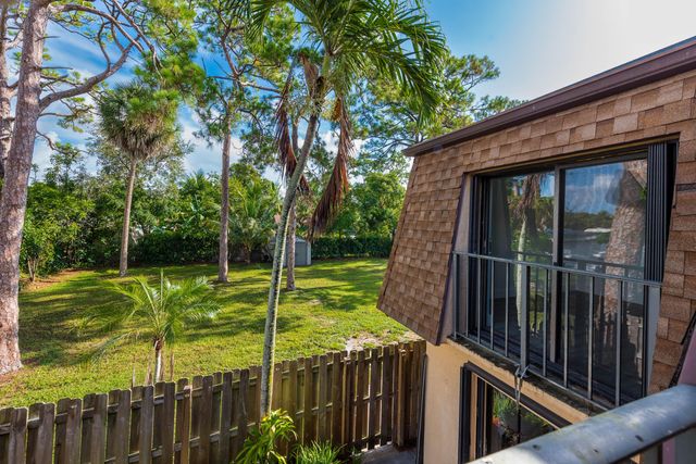 471 Kirk Road D, West Palm Beach, FL 33406