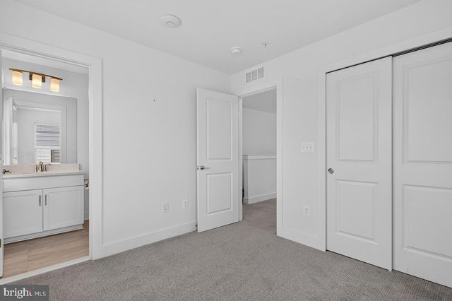 1531 PICCARD DR, Rockville, MD 20850
