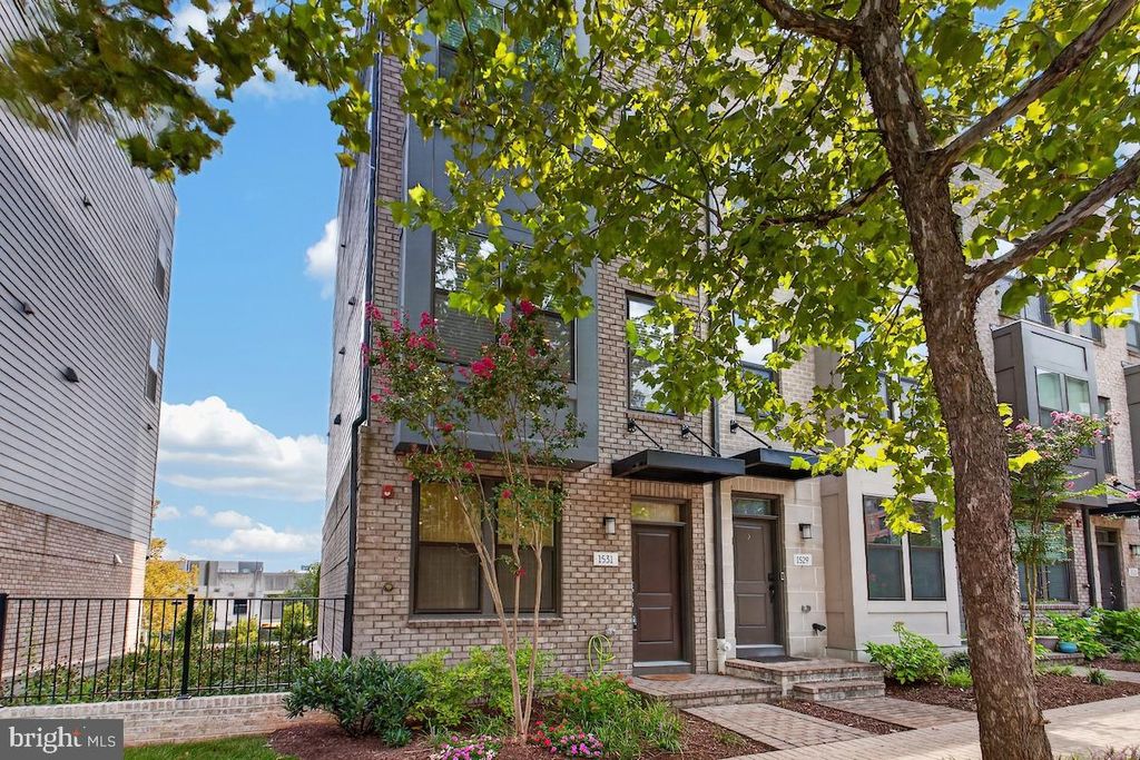 1531 PICCARD DR, Rockville, MD 20850