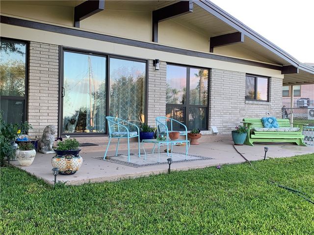 143 Trail Ridge Dr, Sandia, TX 78383