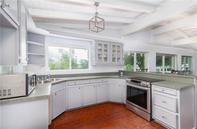 143 Trail Ridge Dr, Sandia, TX 78383