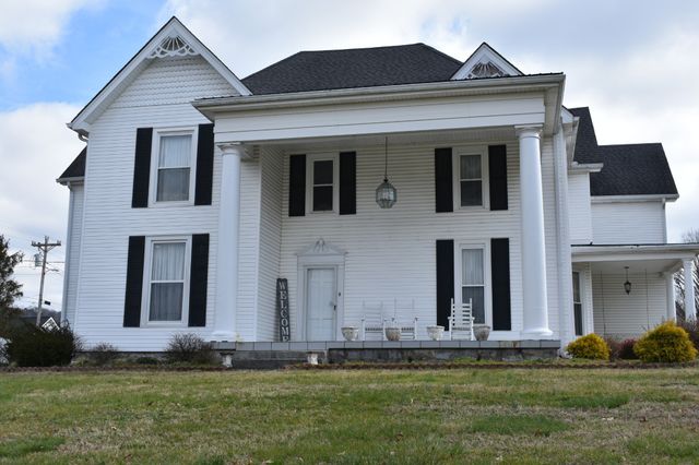 618 Main St, N, Carthage, TN 37030
