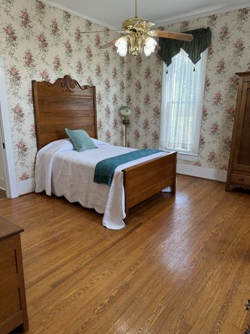 618 Main St, N, Carthage, TN 37030