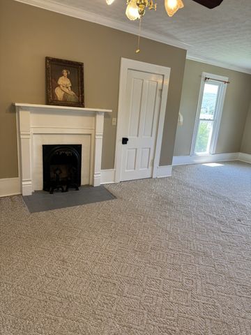 618 Main St, N, Carthage, TN 37030