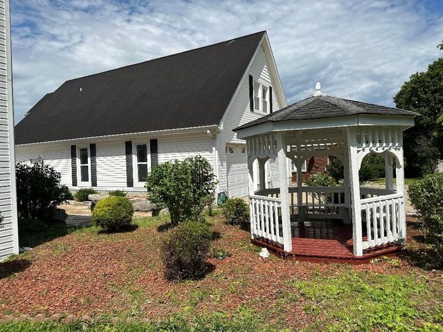 618 Main St, N, Carthage, TN 37030