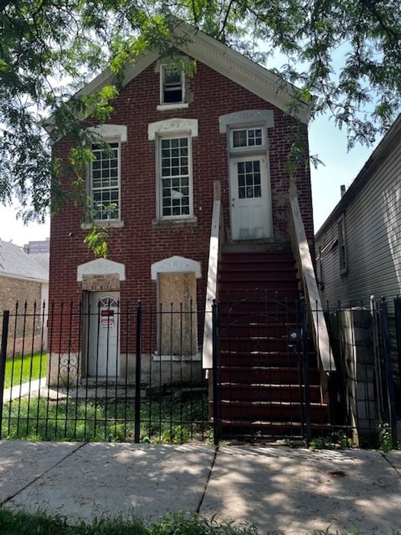 2911 W 25th Street, Chicago, IL 60623