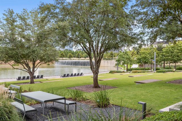 1840 Woodland Field Crossing Unit 221 221, Spring, TX 77380