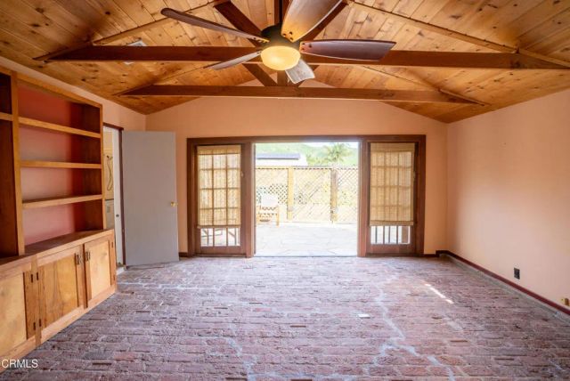 5233 Floral Drive, Ventura, CA 93001