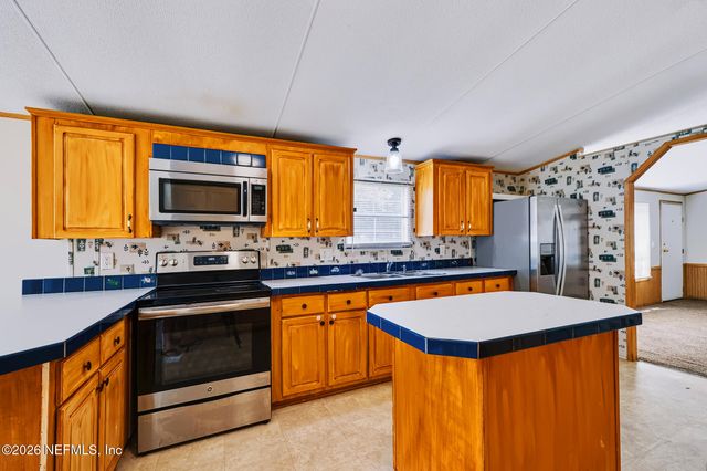 134 BARDIN ESTATES Circle, Palatka, FL 32177