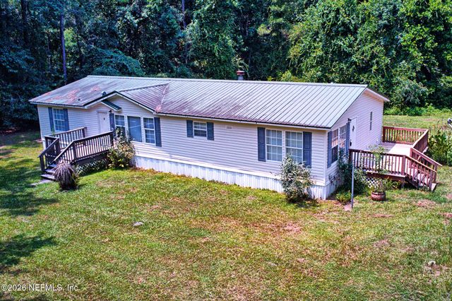 134 BARDIN ESTATES Circle, Palatka, FL 32177