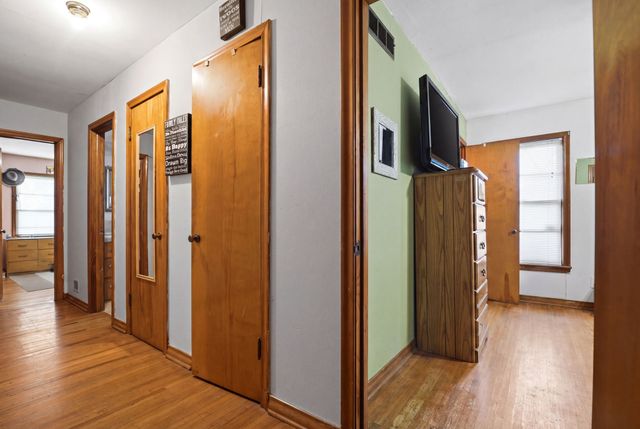 2266 Sutter Street, Dallas, TX 75216