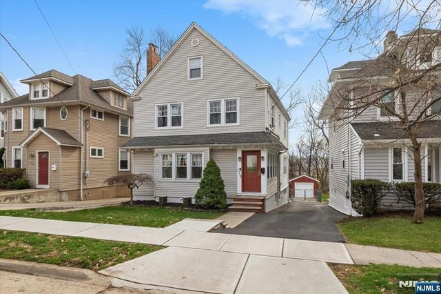 119 Overpeck Avenue, Ridgefield Park, NJ 07660