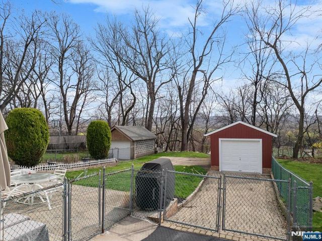 119 Overpeck Avenue, Ridgefield Park, NJ 07660