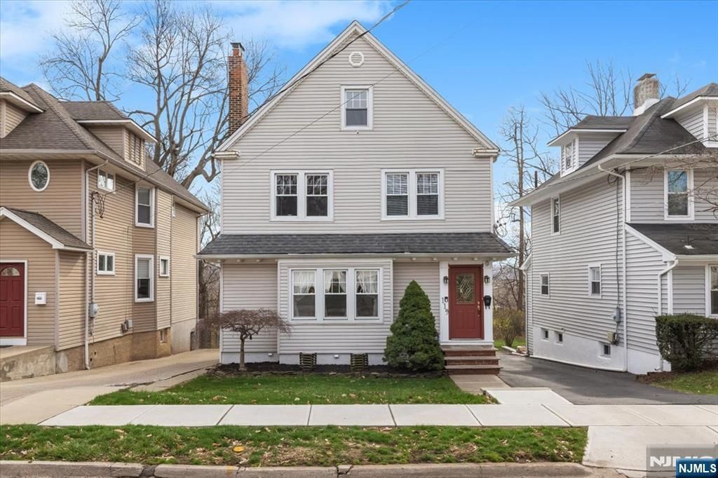 119 Overpeck Avenue, Ridgefield Park, NJ 07660