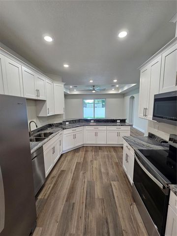 6044 107TH AVENUE N, Pinellas Park, FL 33782