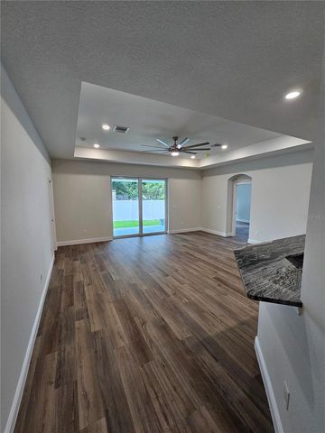 6044 107TH AVENUE N, Pinellas Park, FL 33782