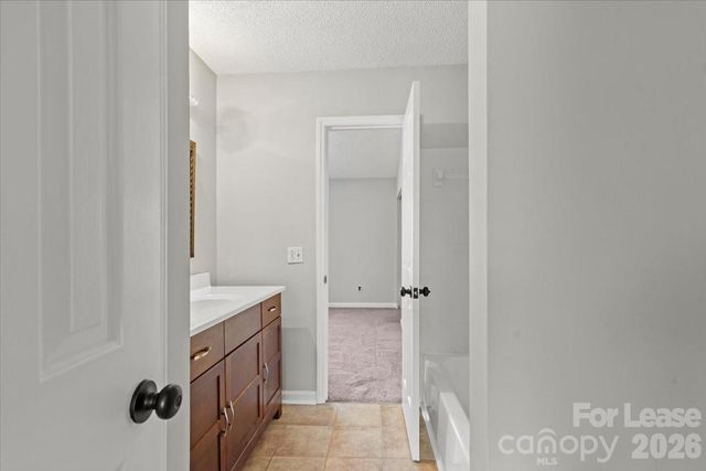 8289 Golf Ridge Drive, Charlotte, NC 28277