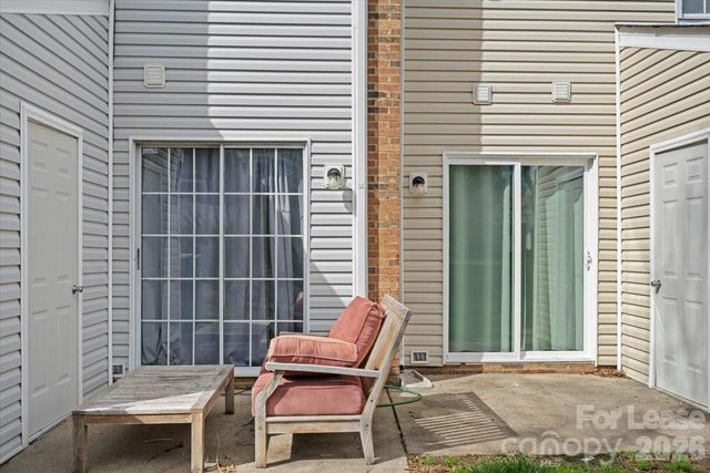 8289 Golf Ridge Drive, Charlotte, NC 28277