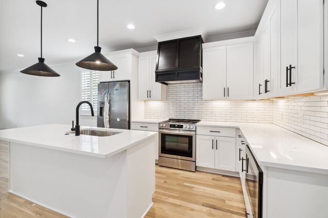 5214 Georgia Ave, Nashville, TN 37209