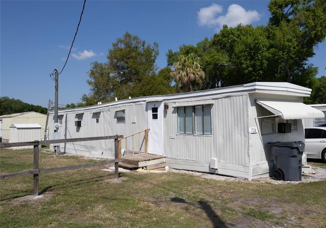 728 N CHESTNUT ROAD, Lakeland, FL 33815