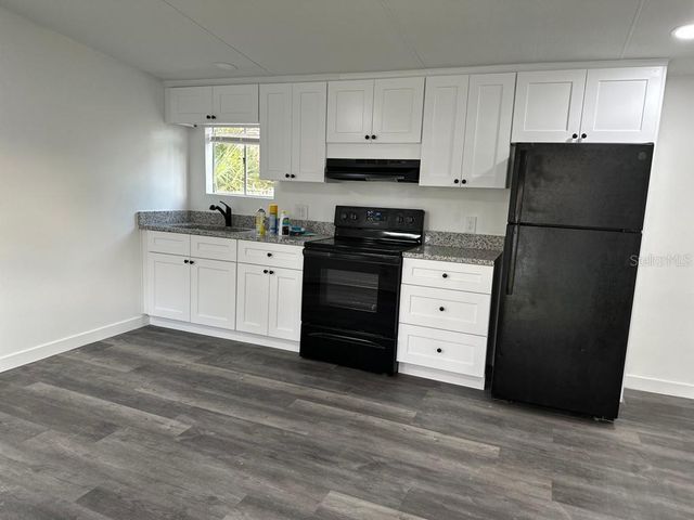 728 N CHESTNUT ROAD, Lakeland, FL 33815