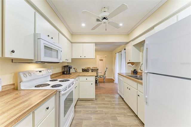 1640 SATURN ROAD, Venice, FL 34293