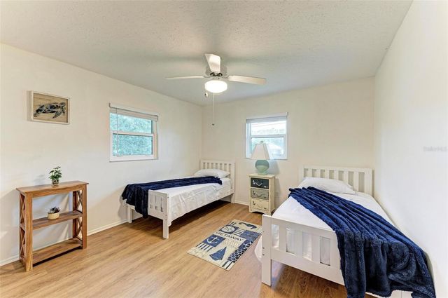 1640 SATURN ROAD, Venice, FL 34293