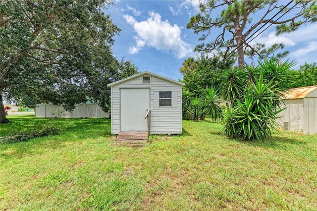 1640 SATURN ROAD, Venice, FL 34293