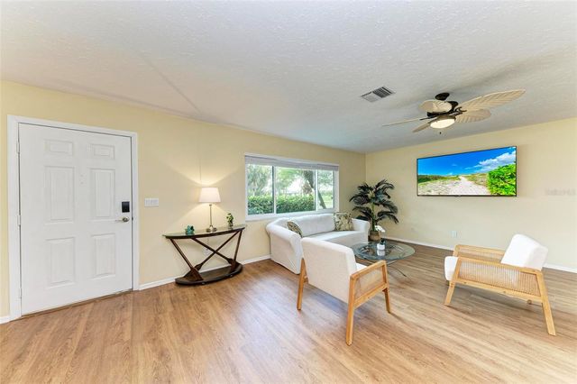 1640 SATURN ROAD, Venice, FL 34293