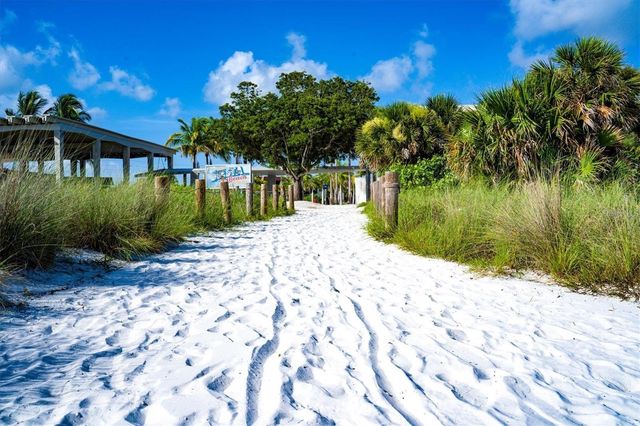 1640 SATURN ROAD, Venice, FL 34293