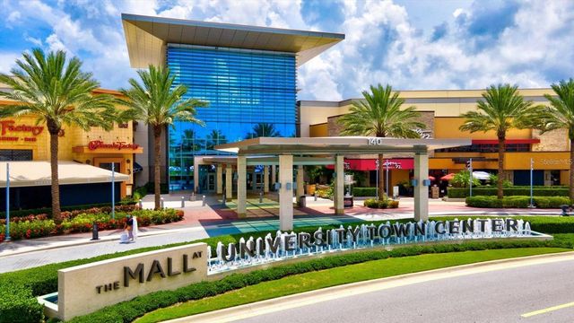 1640 SATURN ROAD, Venice, FL 34293