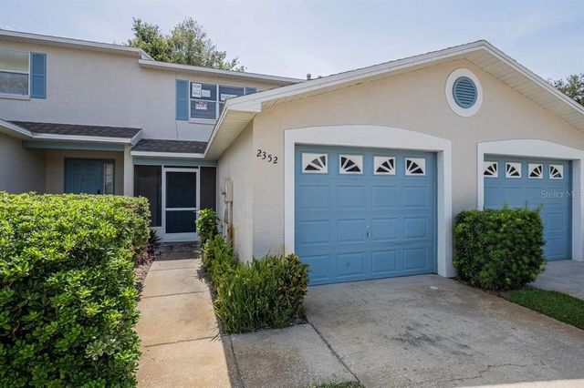 2352 ISLE ROYALE COURT SE, Winter Haven, FL 33880