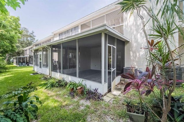 2352 ISLE ROYALE COURT SE, Winter Haven, FL 33880